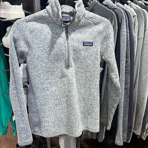 Patagonia Heathered Gray Fleece Pullover